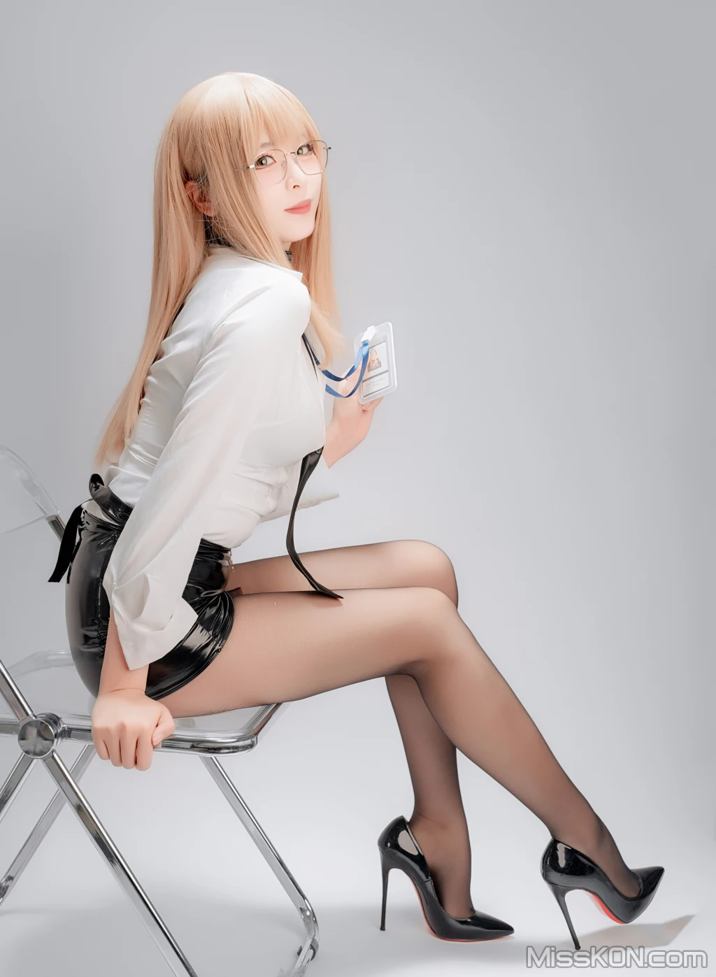 Coser@轩萧学姐: 艾玛OL (176 photos ) 0 Coser@轩萧学姐: 艾玛OL (176 photos ) 0