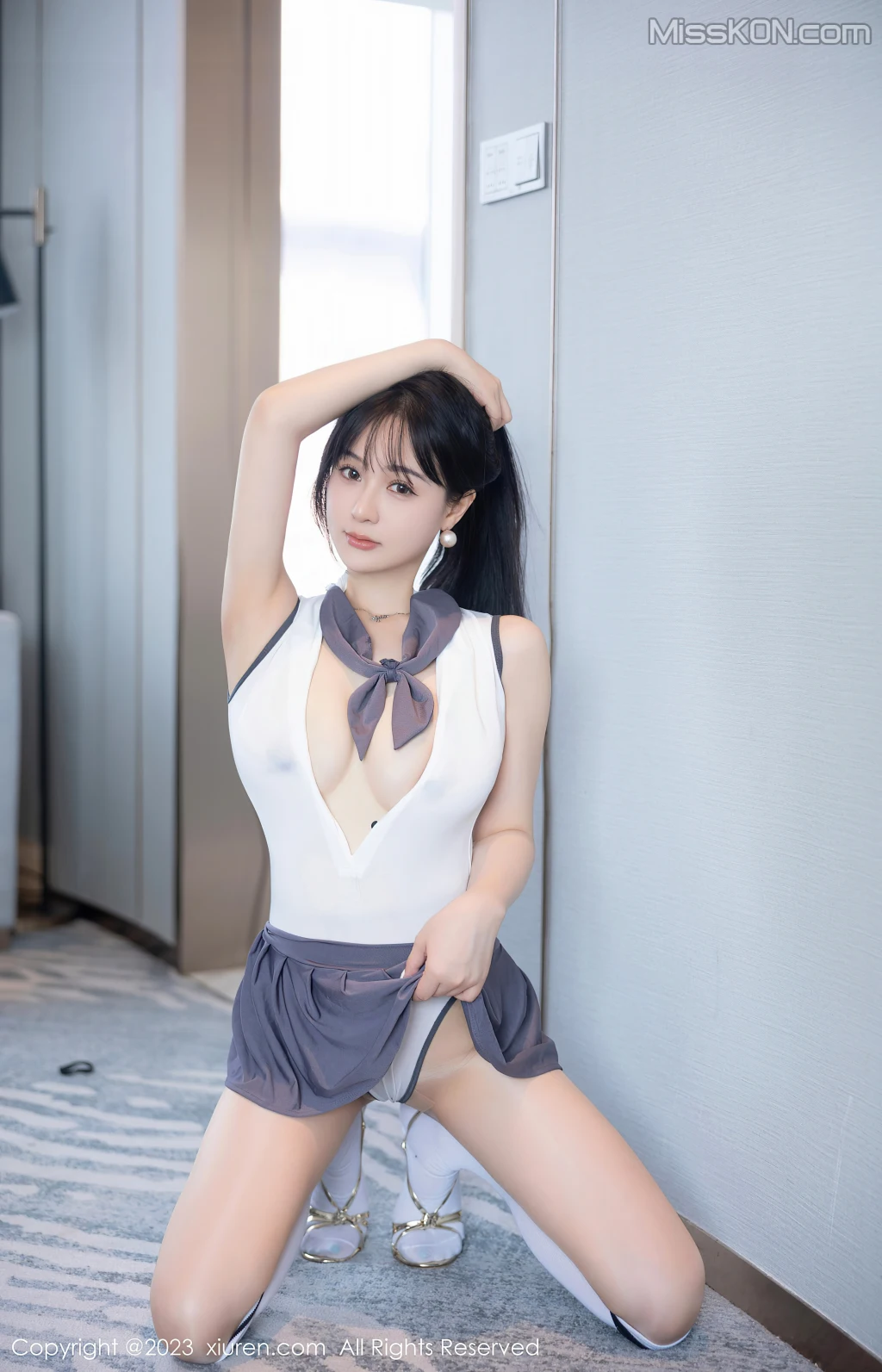 XIUREN No.6811 – 6818 (665 photos) 2 XIUREN No.6811 – 6818 (665 photos) 2