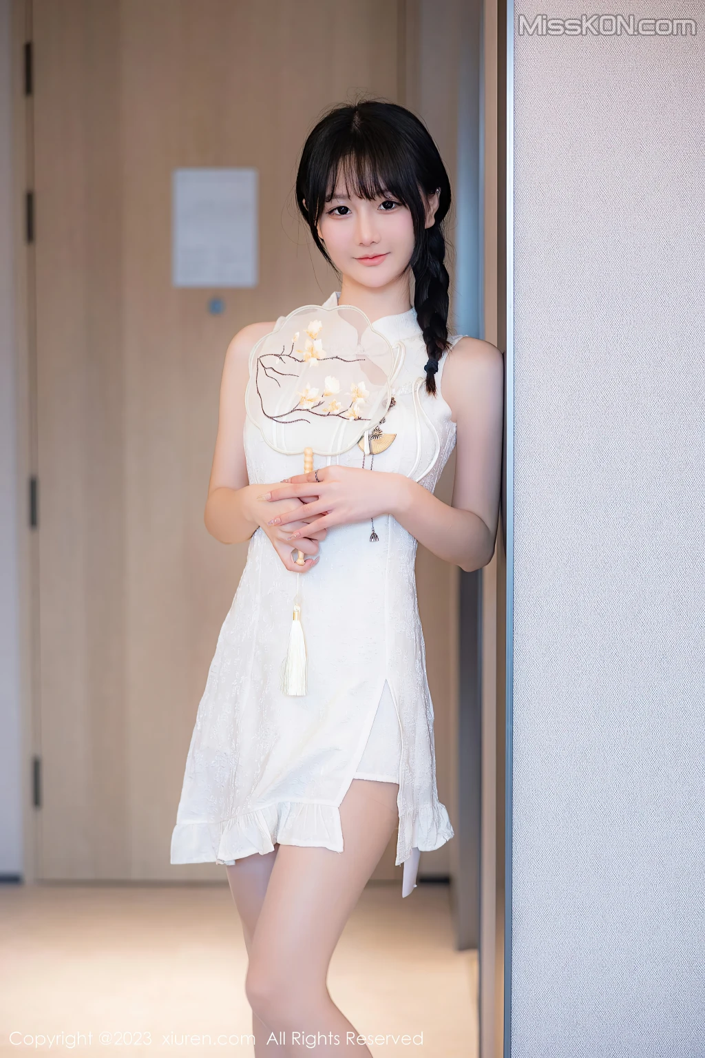 XIUREN No.6811 – 6818 (665 photos) 12 XIUREN No.6811 – 6818 (665 photos) 12