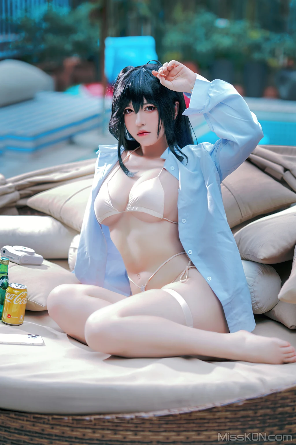 Coser@半半子: 碧蓝航线 大凤L2D泳装 (56 photos) 