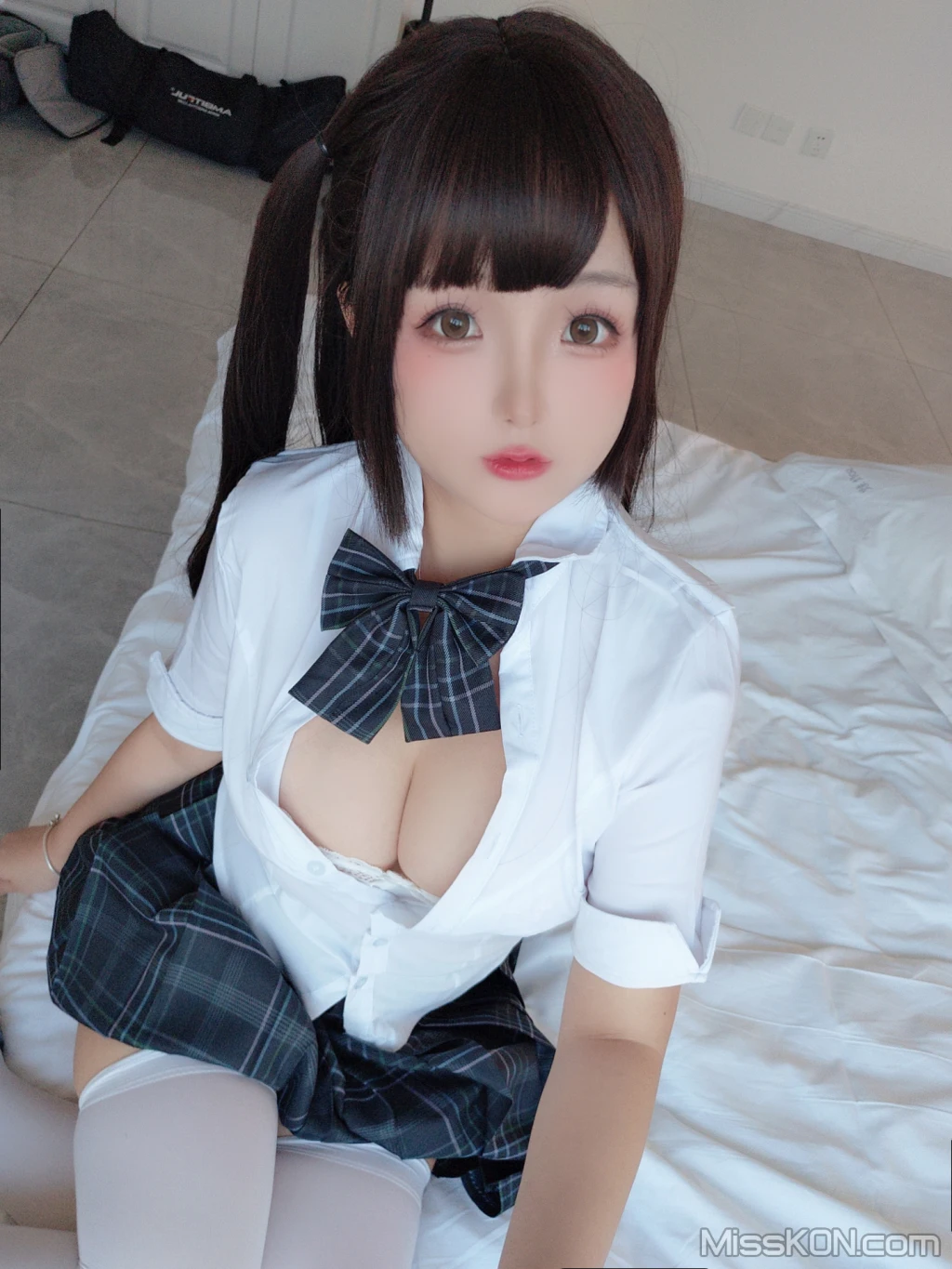 Coser@日奈娇: 学姐 (150 photos) 18 Coser@日奈娇: 学姐 (150 photos) 18