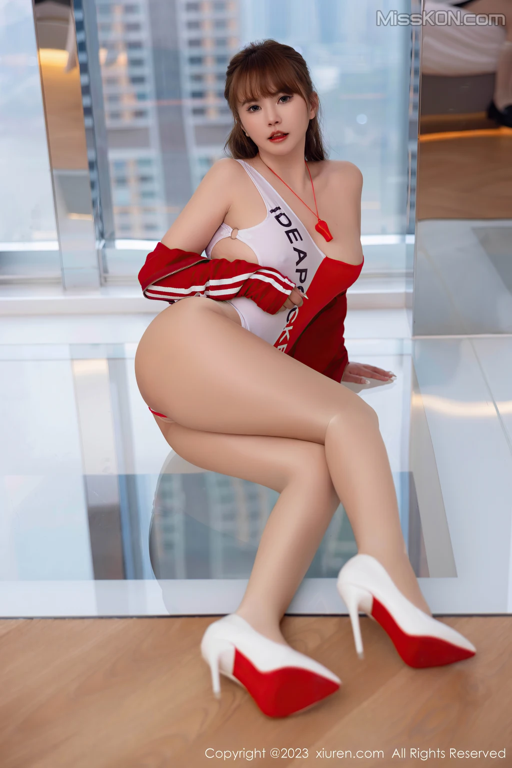 XIUREN No.6909 – 6916 (602 photos) 16 XIUREN No.6909 – 6916 (602 photos) 16