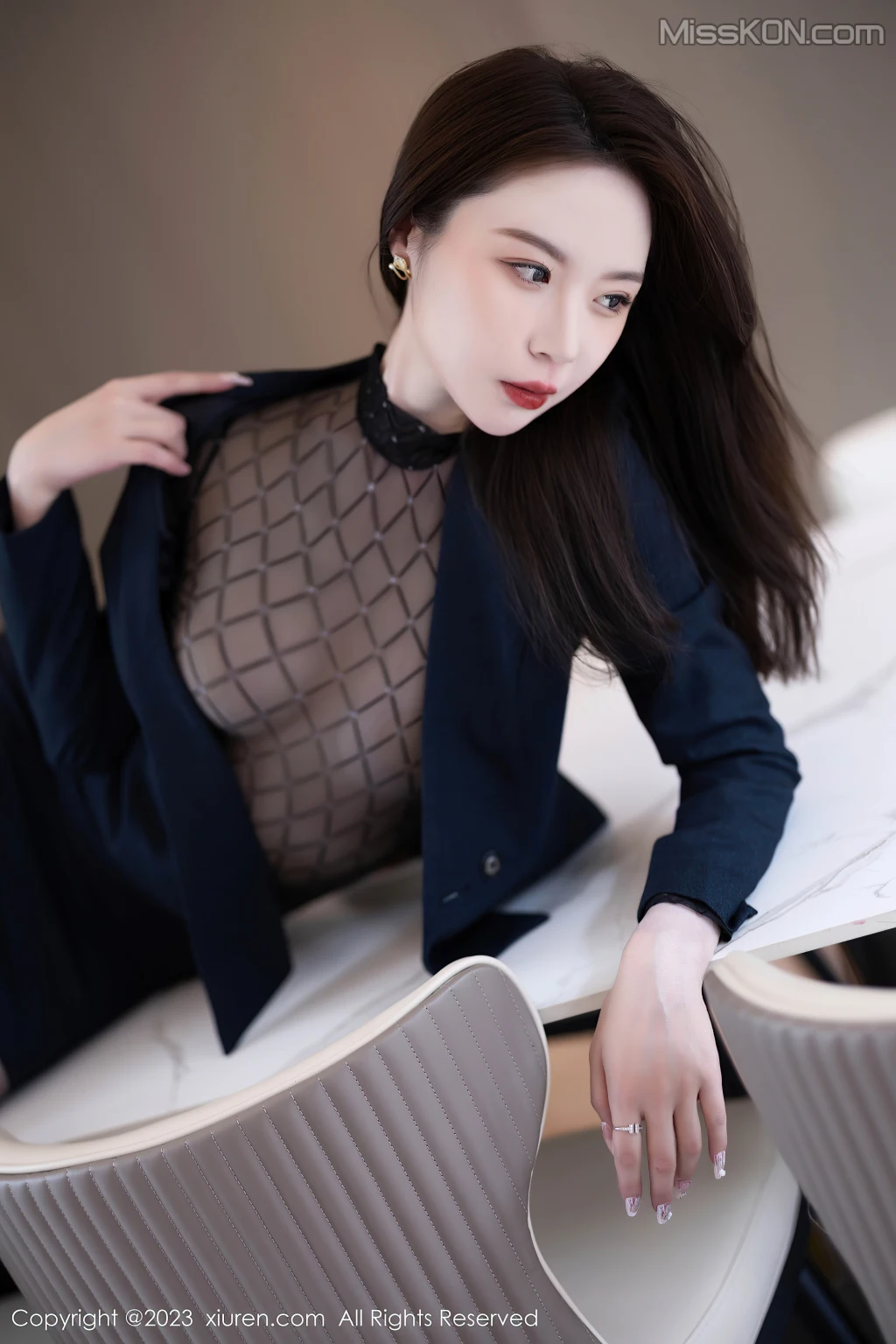 XIUREN No.6909 – 6916 (602 photos) 8 XIUREN No.6909 – 6916 (602 photos) 8