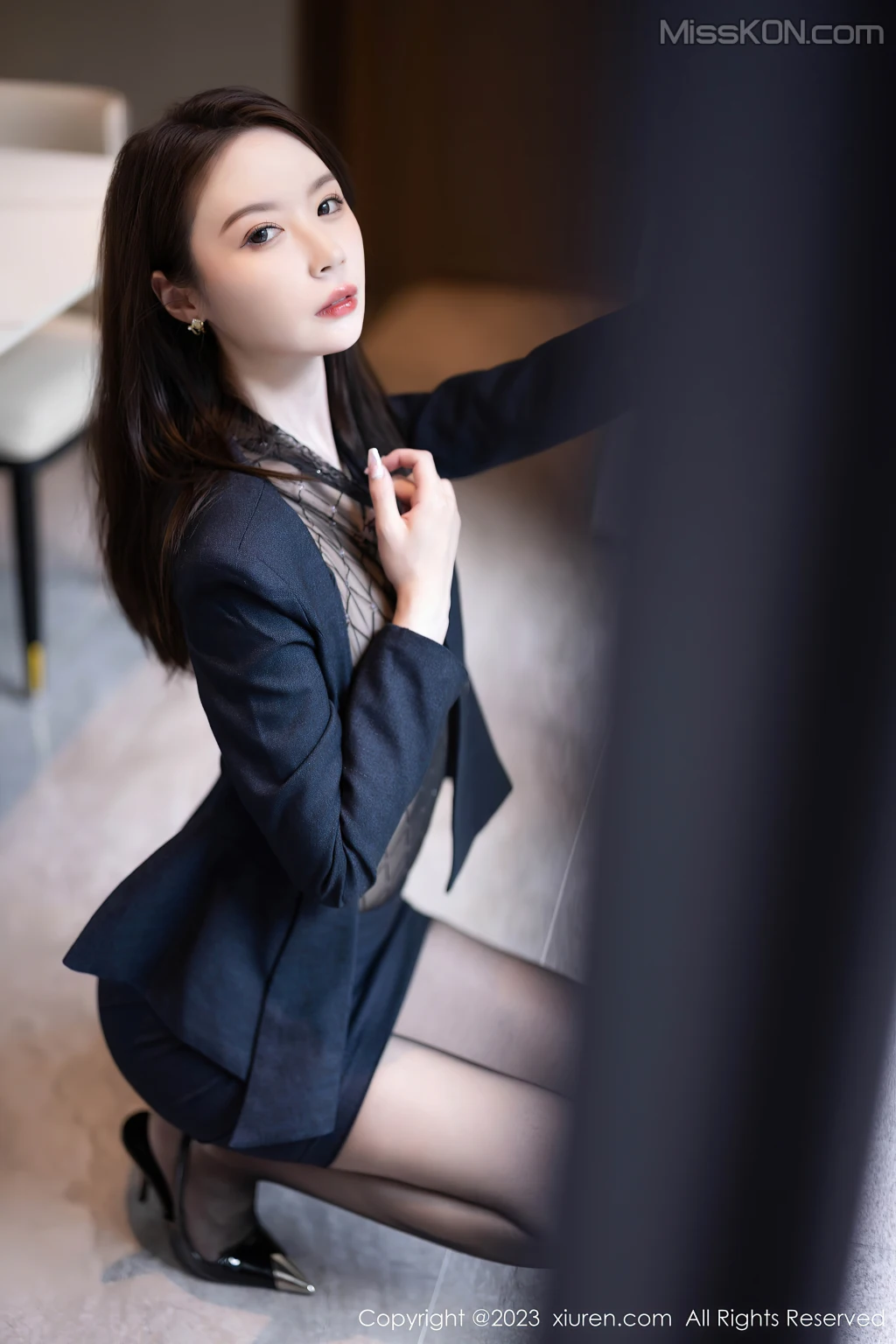 XIUREN No.6909 – 6916 (602 photos) 3 XIUREN No.6909 – 6916 (602 photos) 3
