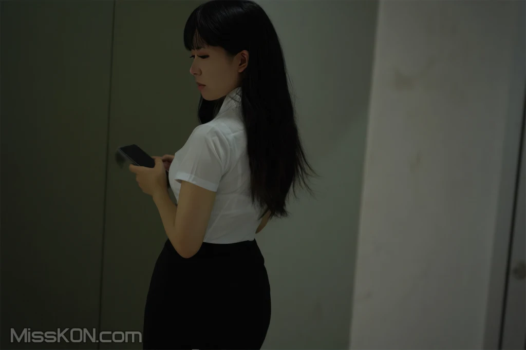 Coser@虎森森: 下班后的 OL (69 photos) 5 Coser@虎森森: 下班后的 OL (69 photos) 5