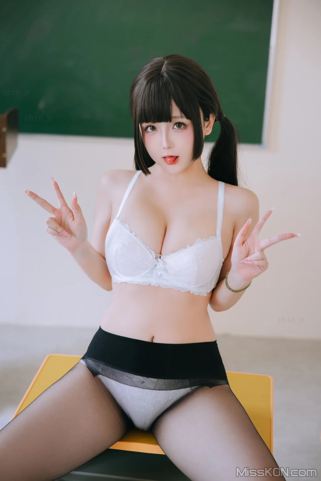 Coser@日奈娇: 放学后 (226 photos ) 16 Coser@日奈娇: 放学后 (226 photos ) 16