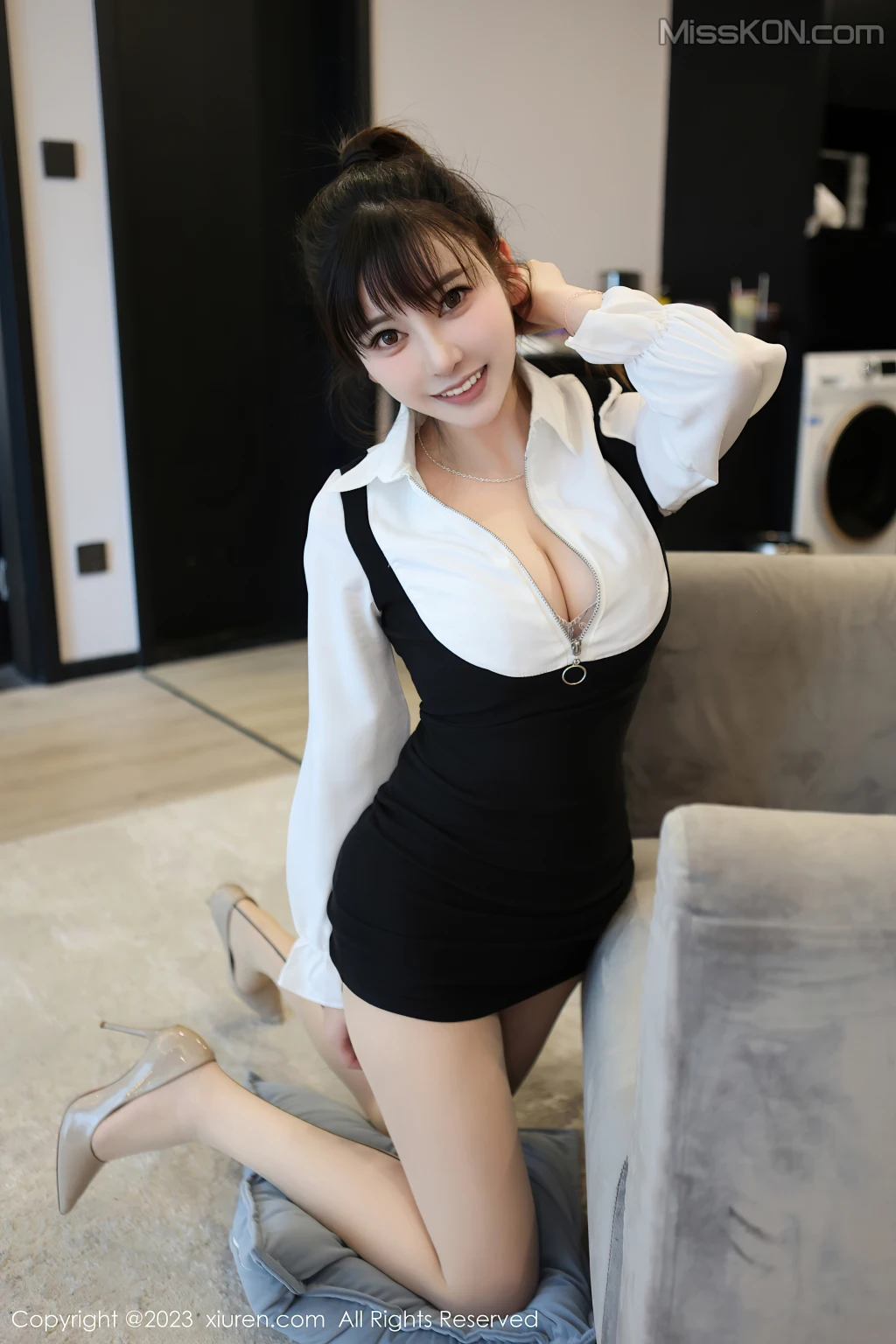 XIUREN No.6695 – 6702 (579 photos) 0 XIUREN No.6695 – 6702 (579 photos) 0