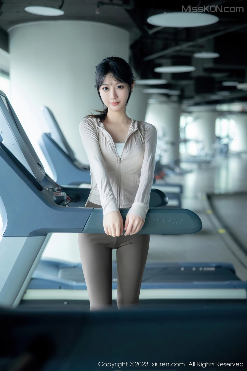 XIUREN No.6679 – 6686 (632 photos) 14 XIUREN No.6679 – 6686 (632 photos) 14