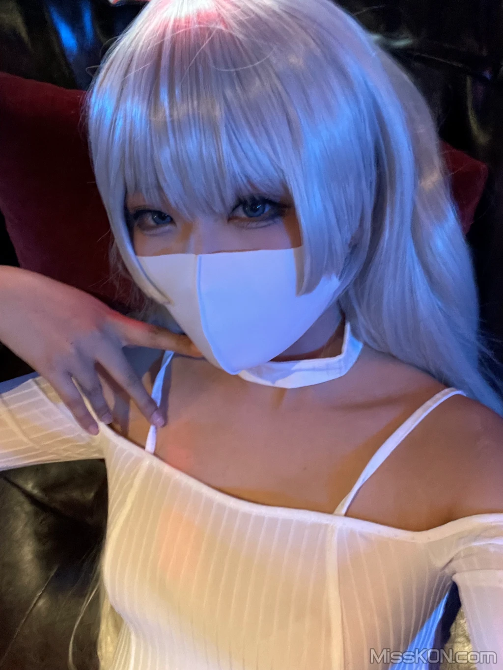 Coser@轩萧学姐: 高开叉运动鞋 茑 (68 photos) 8 Coser@轩萧学姐: 高开叉运动鞋 茑 (68 photos) 8