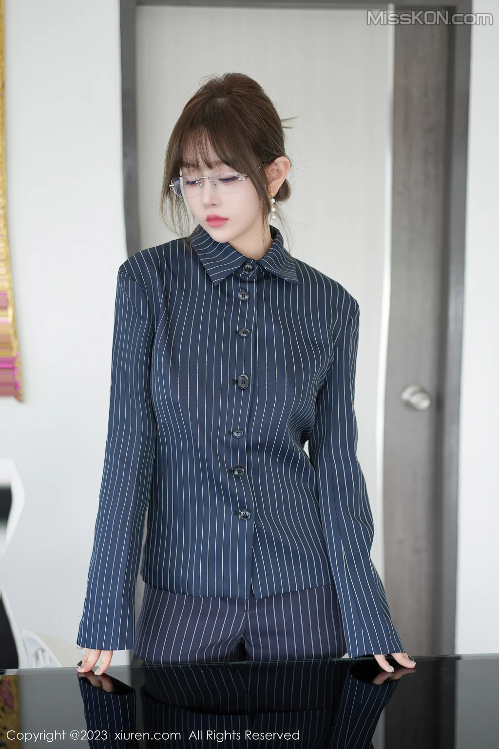XIUREN No.6687 – 6694 (590 photos) 8 XIUREN No.6687 – 6694 (590 photos) 8
