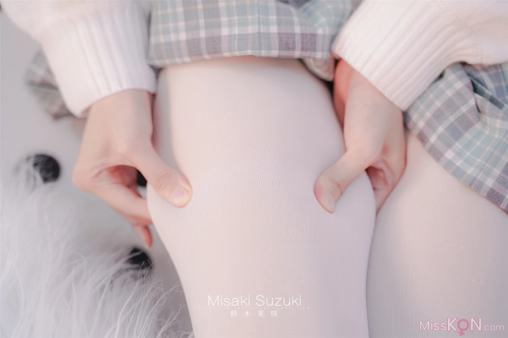 Coser@铃木美咲 (Misaki Suzuki): 白丝JK (50 photos ) 10 Coser@铃木美咲 (Misaki Suzuki): 白丝JK (50 photos ) 10