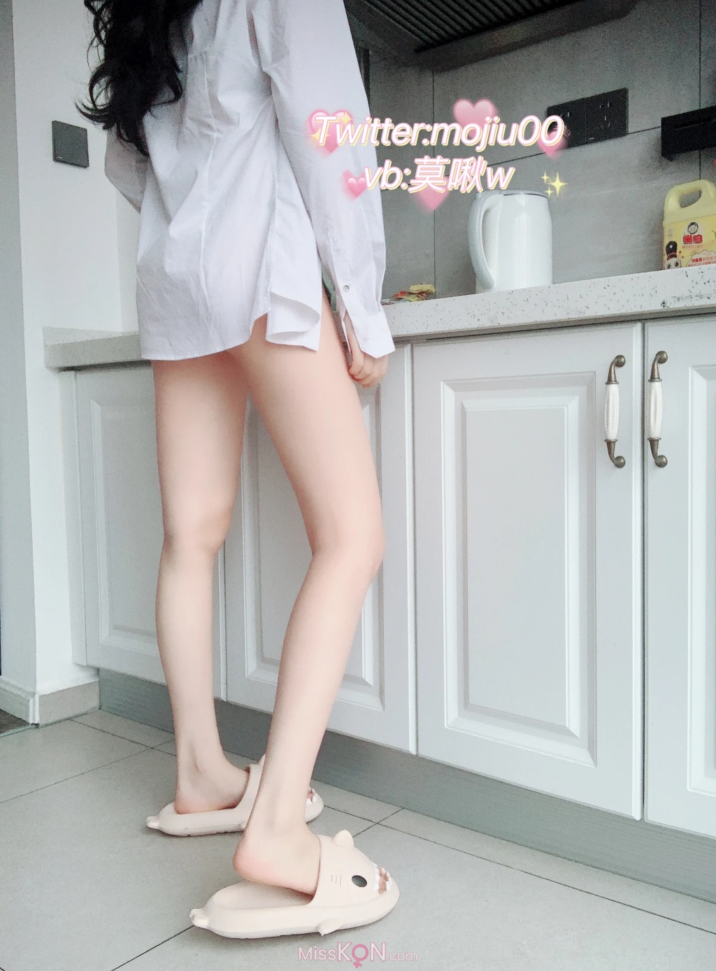 Coser@莫啾w: 露脸定制白衬衫 (46 photos) 6 Coser@莫啾w: 露脸定制白衬衫 (46 photos) 6