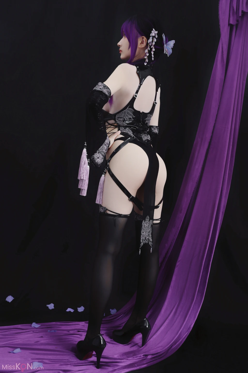 Coser@幼愛youmeko: 紫流苏旗袍 (35 photos) 0 Coser@幼愛youmeko: 紫流苏旗袍 (35 photos) 0