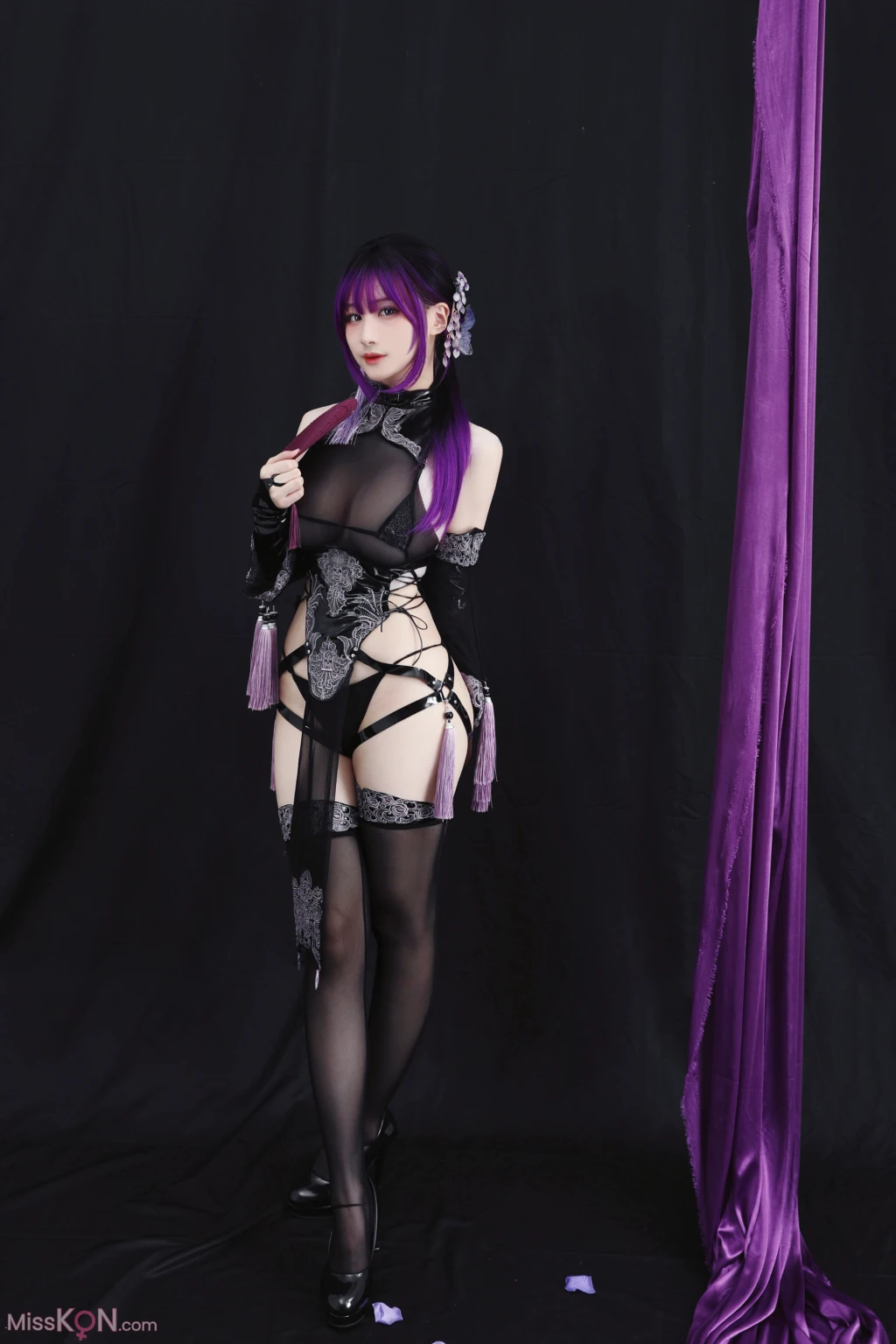 Coser@幼愛youmeko: 紫流苏旗袍 (35 photos) 