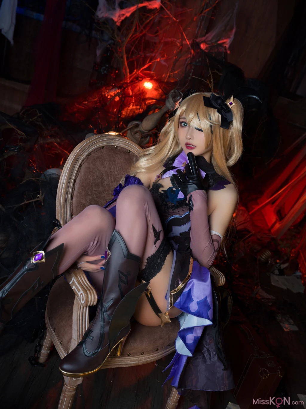 Coser@阿包也是兔娘: 原神 中二皇女菲谢尔 (47 photos) 6 Coser@阿包也是兔娘: 原神 中二皇女菲谢尔 (47 photos) 6