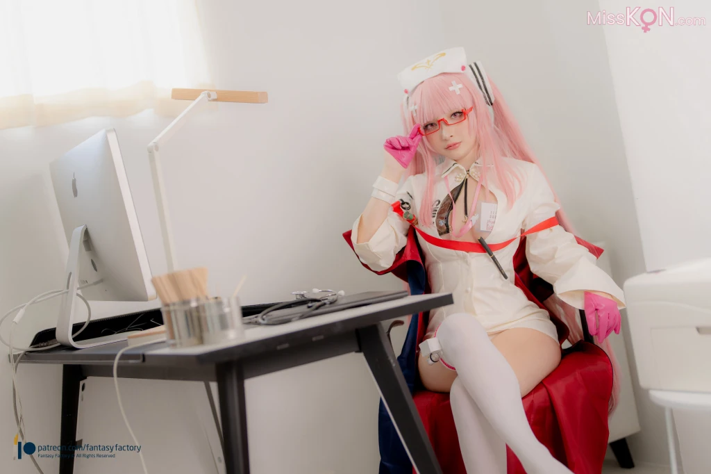 [Fantasy Factory] 小丁: Horny Nurse (24 photos) 