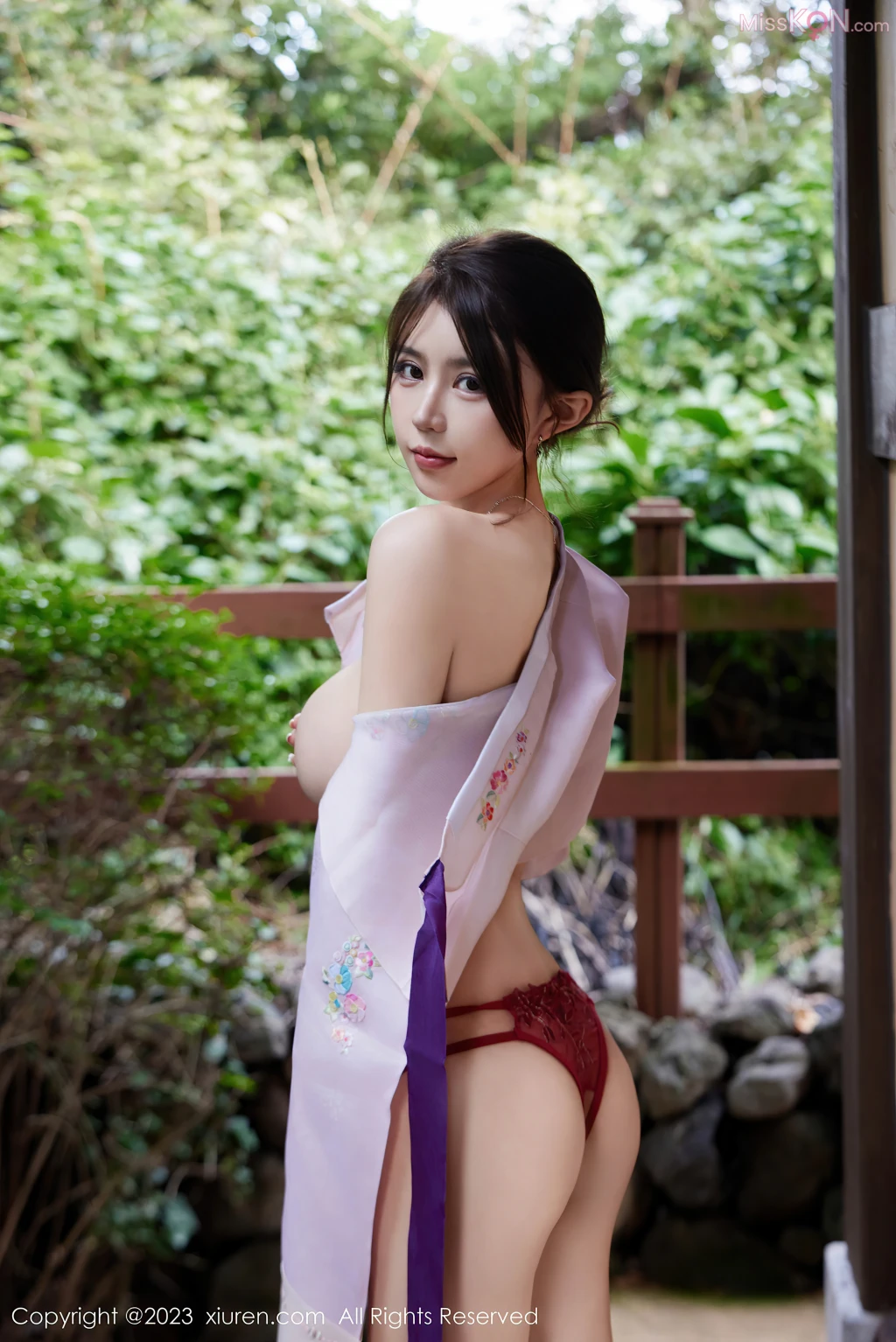 XIUREN No.7515 – 7524 (751 photos) 8 XIUREN No.7515 – 7524 (751 photos) 8