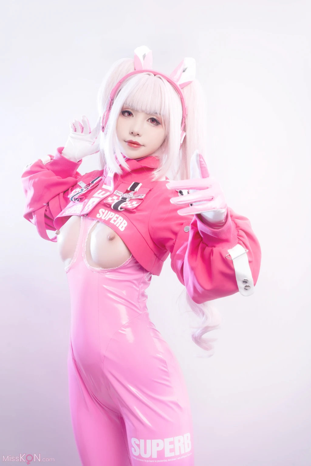 Coser@爆机少女喵小吉 (Nekokoyoshi): NIKKE 爱丽丝 (78 photos ) 2 Coser@爆机少女喵小吉 (Nekokoyoshi): NIKKE 爱丽丝 (78 photos ) 2