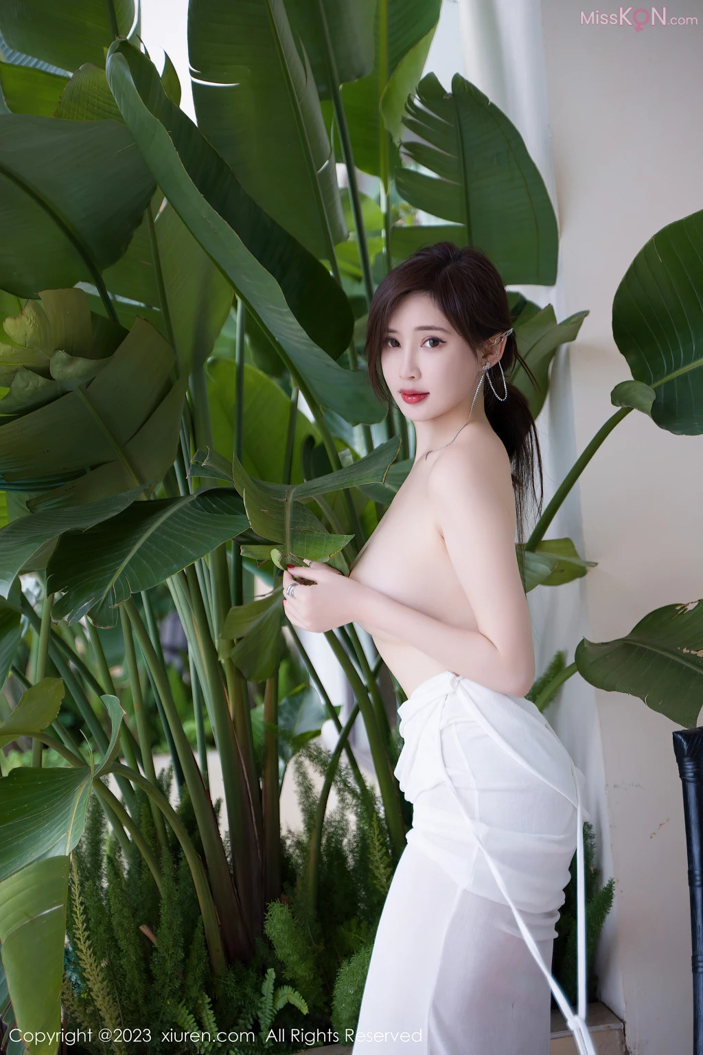 XIUREN No.7461 – 7468 (700 photos) 