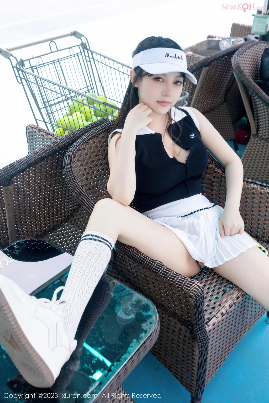 XIUREN No.7461 – 7468 (700 photos) 1 XIUREN No.7461 – 7468 (700 photos) 1