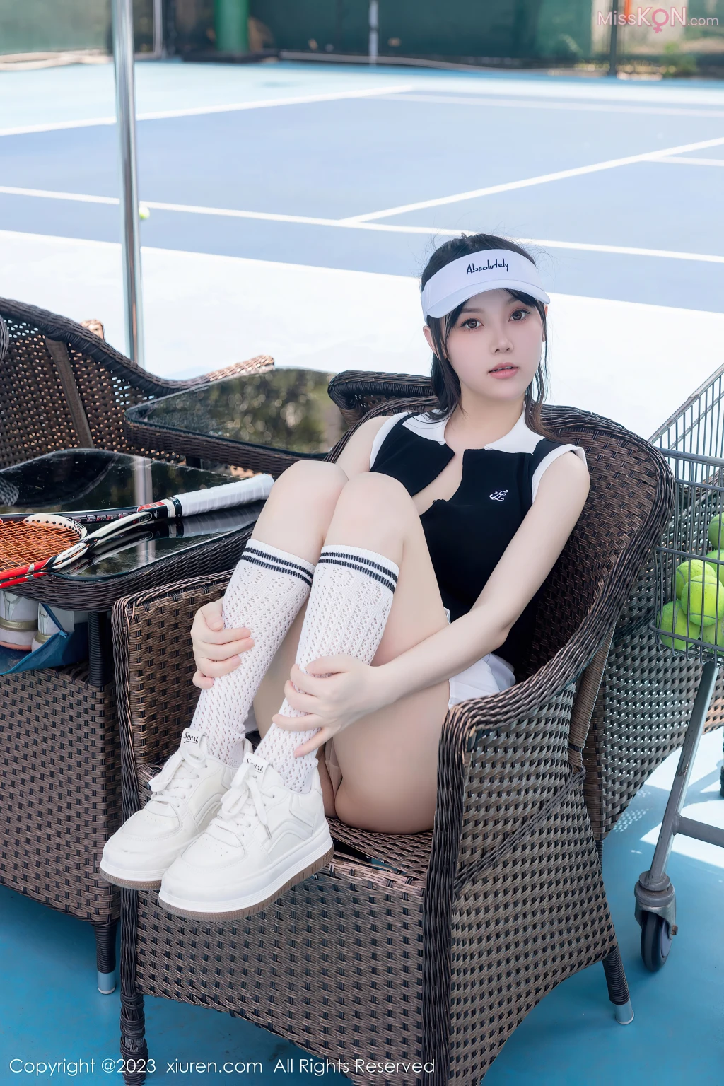 XIUREN No.7461 – 7468 (700 photos) 16 XIUREN No.7461 – 7468 (700 photos) 16