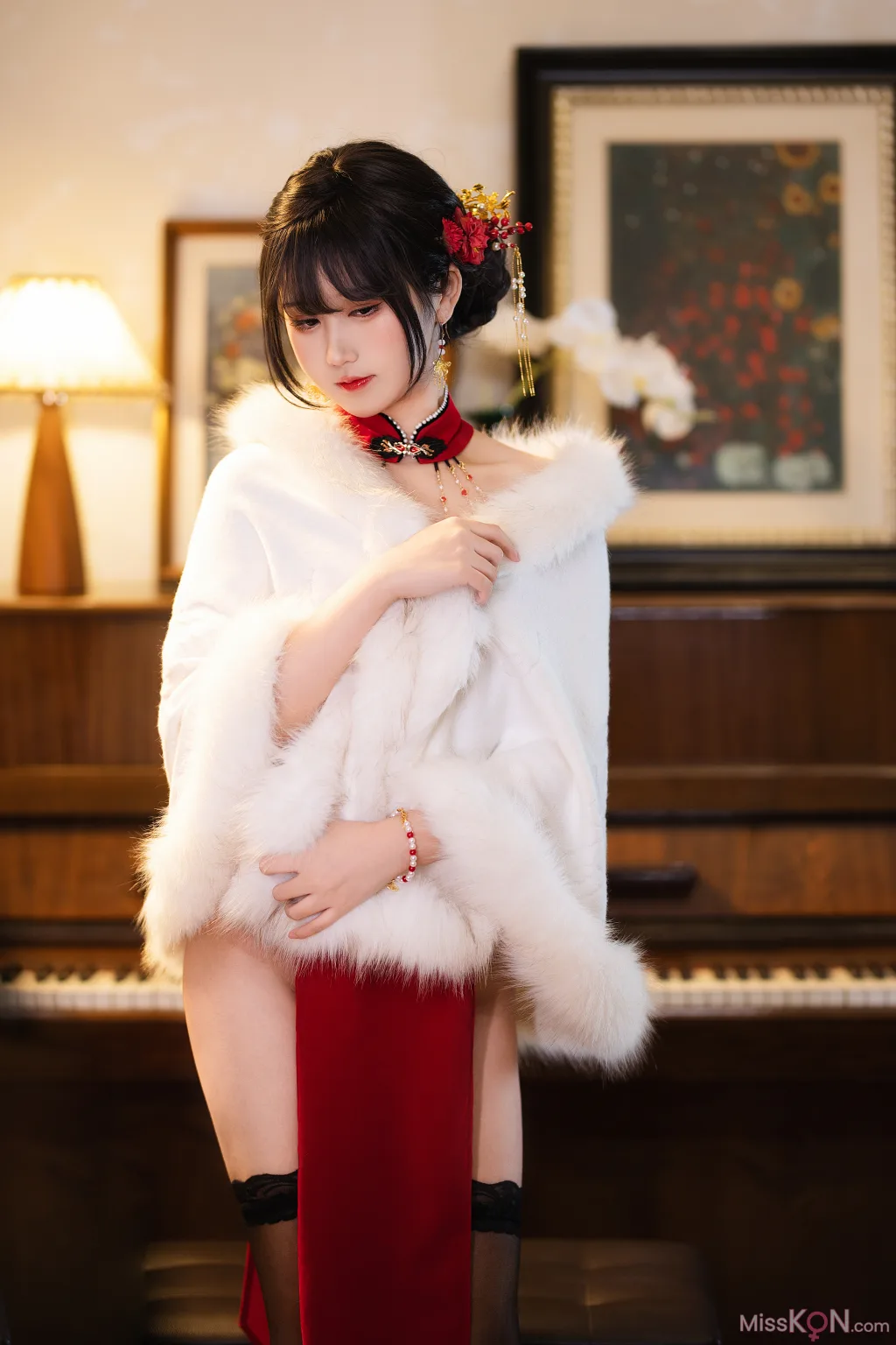 Coser@三度_69: 红丝绒旗袍 (75 photos ) 