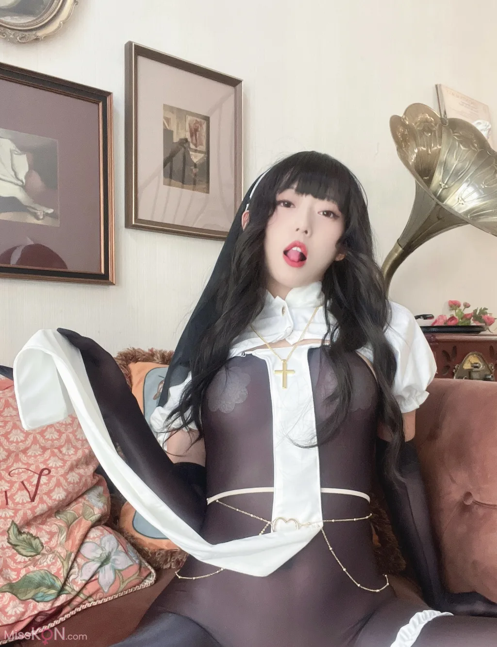 Coser@Money冷冷: 修女 (61 photos) 