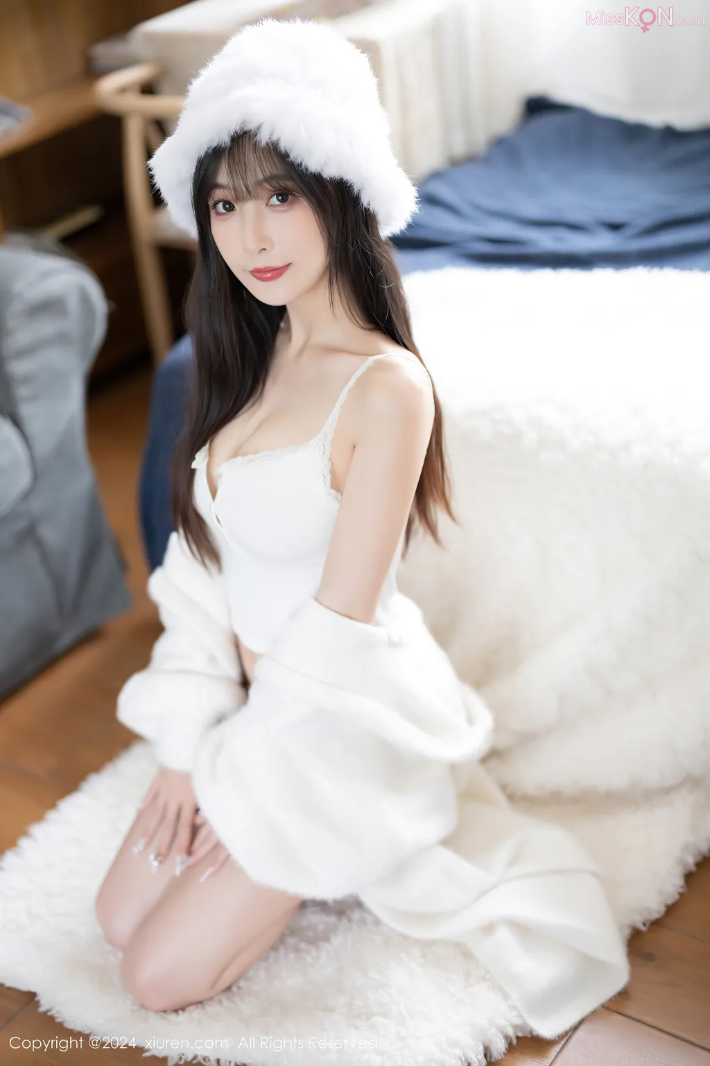 XIUREN No.8306 – 8315 (769 photos) 18 XIUREN No.8306 – 8315 (769 photos) 18