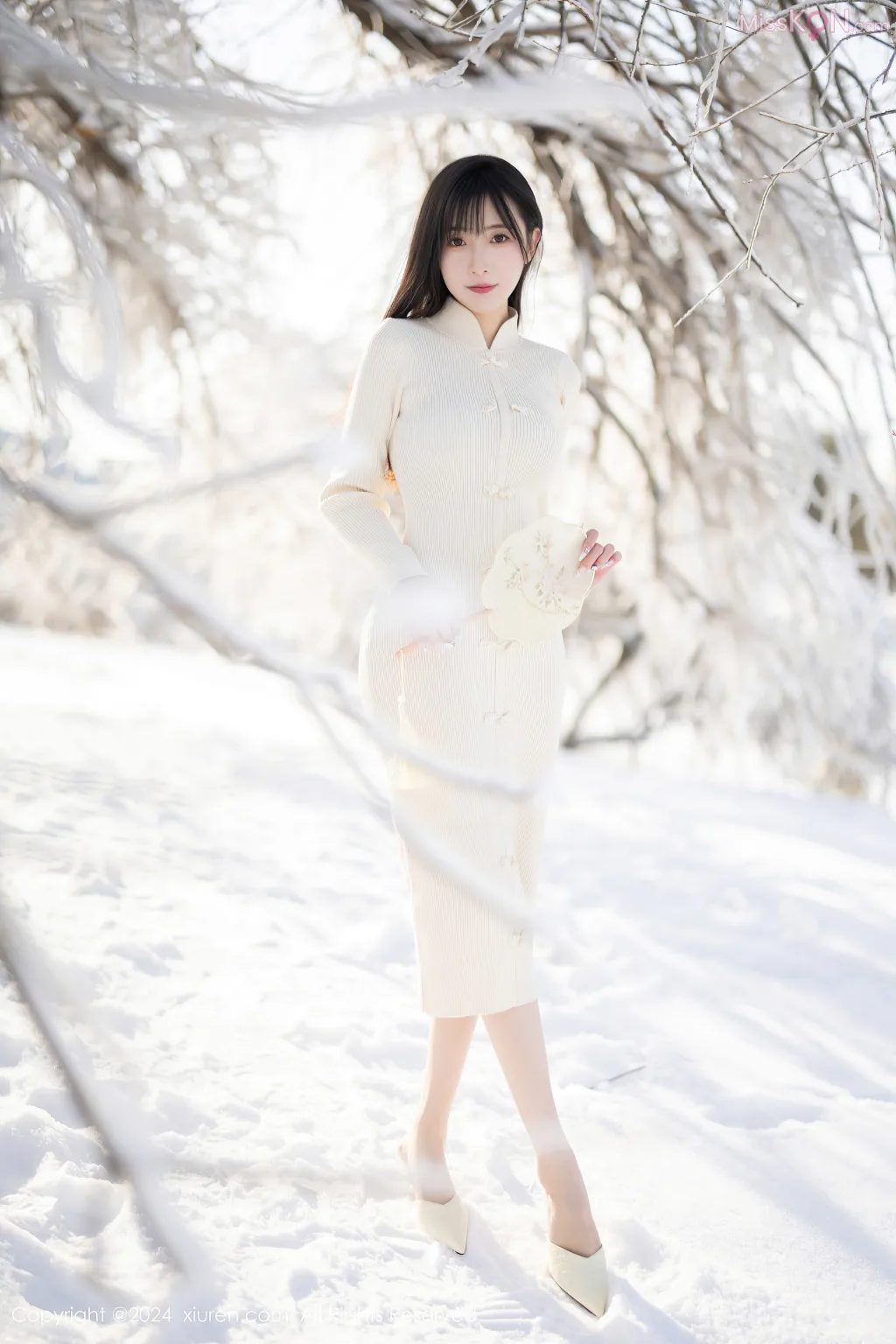XIUREN No.8306 – 8315 (769 photos) 1 XIUREN No.8306 – 8315 (769 photos) 1