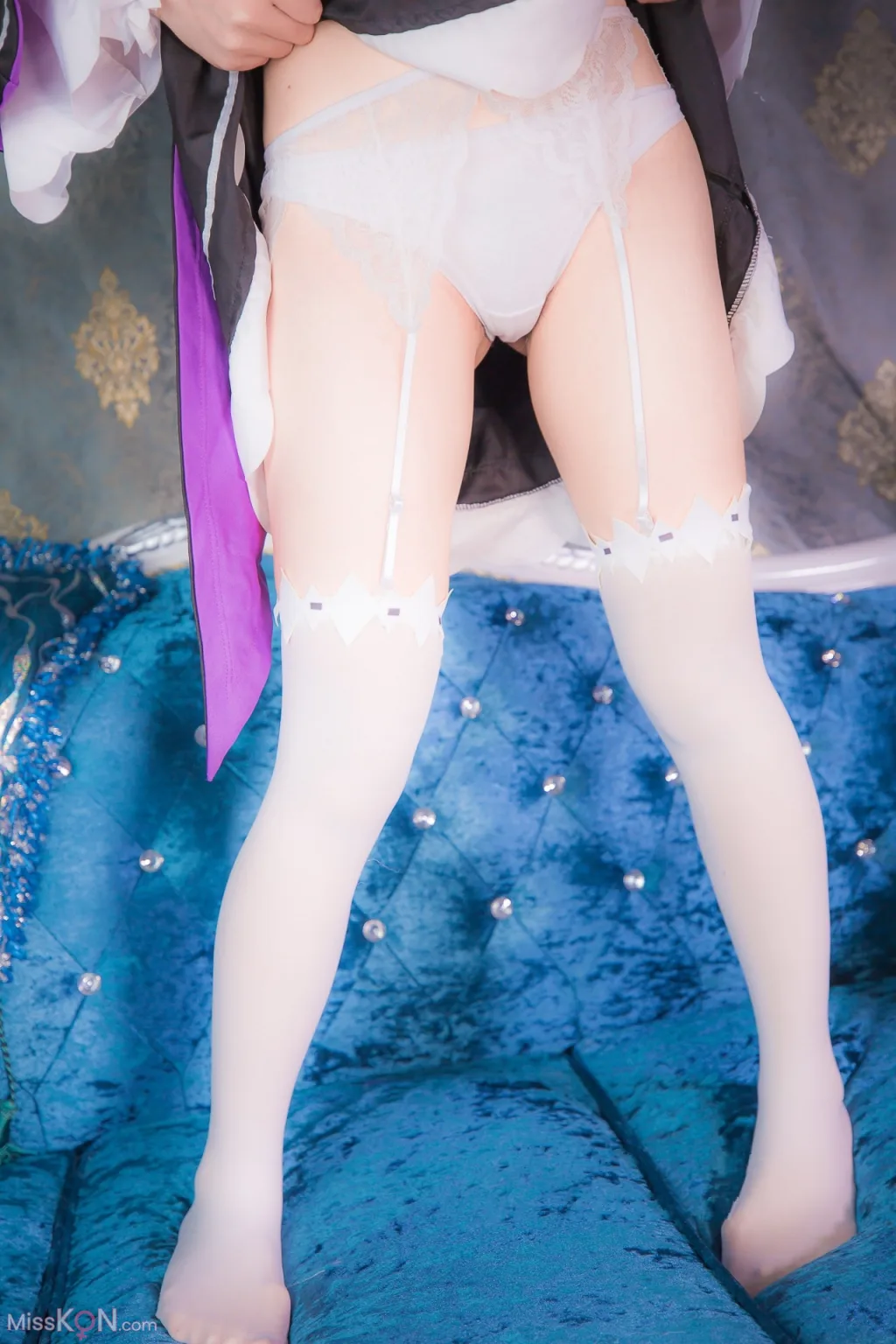 Coser@喵嗚少女: 定制福利Cos雷姆 微胖可愛美少女 白虎逼萝莉 (57 photos) 