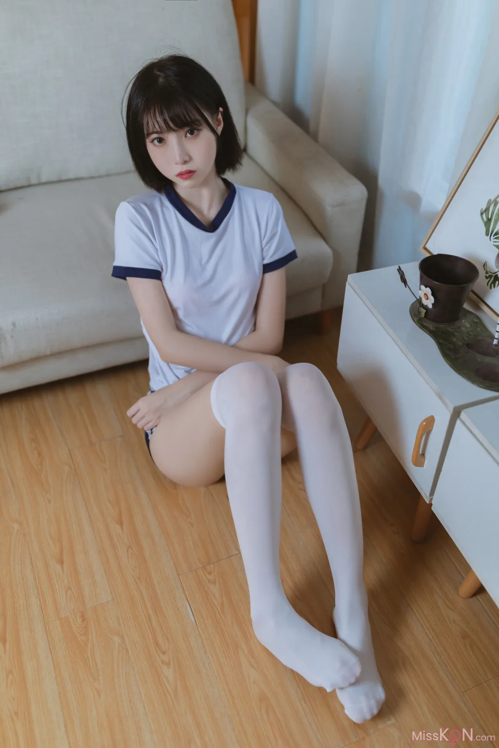 Coser@许岚LAN: 放学回家 (32 photos) 