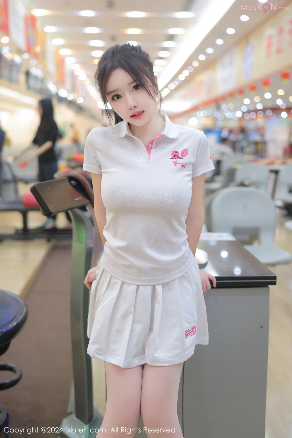 XIUREN No.8116 – 8125 (782 photos) 3 XIUREN No.8116 – 8125 (782 photos) 3