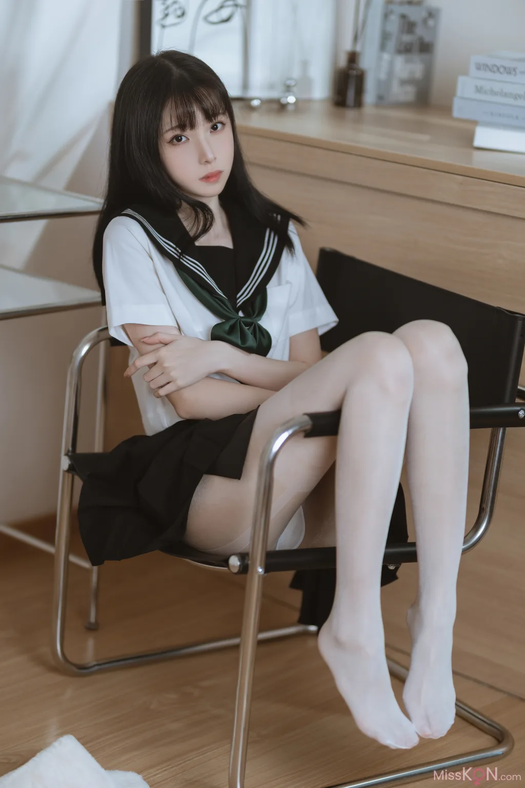 Coser@许岚LAN: 白丝水手服 (40 photos) 