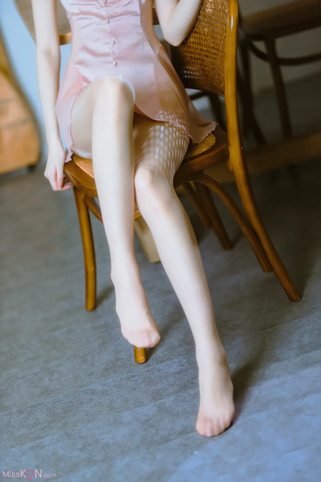 Coser@许岚LAN: 半透粉纱 (40 photos) 