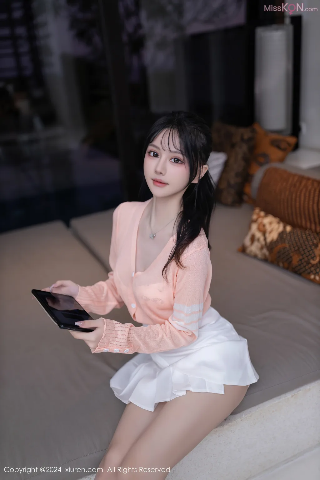XIUREN No.8136 – 8145 (800 photos) 0 XIUREN No.8136 – 8145 (800 photos) 0