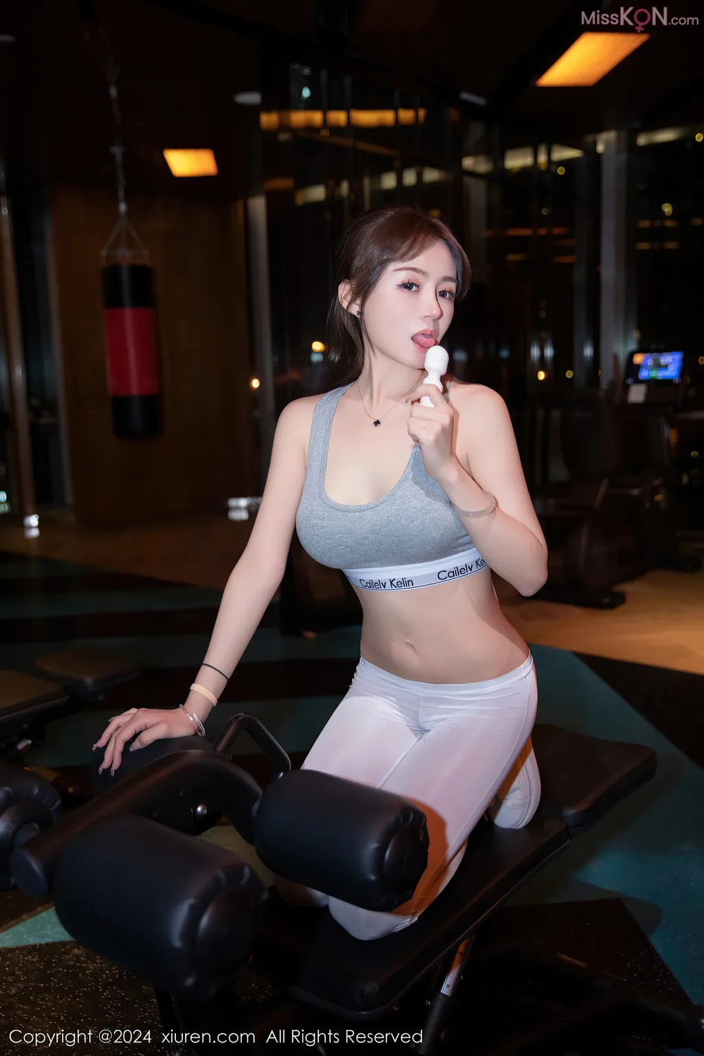 XIUREN No.8136 – 8145 (800 photos) 7 XIUREN No.8136 – 8145 (800 photos) 7