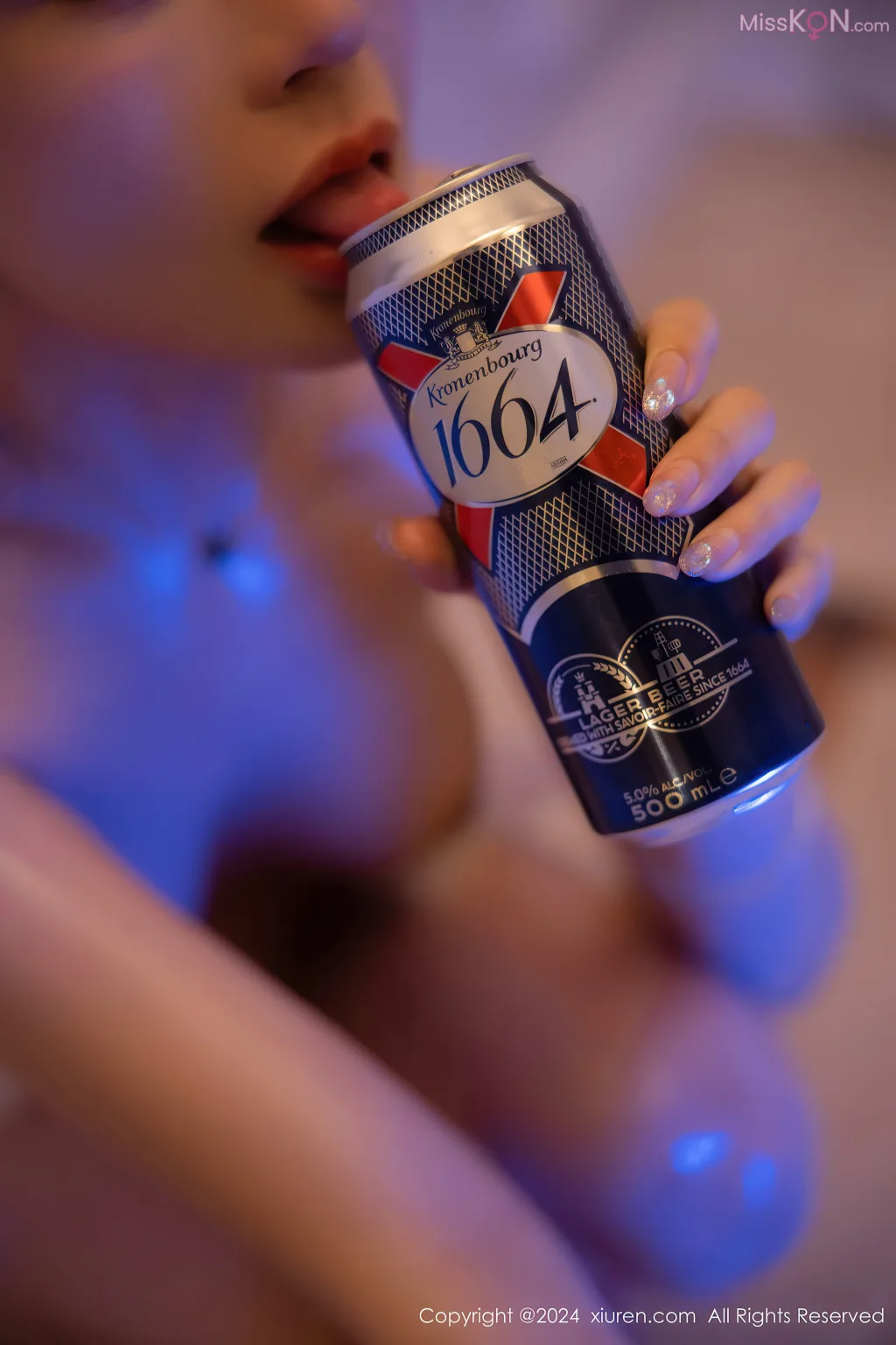 XIUREN No.8206 – 8215 (686 photos) 17 XIUREN No.8206 – 8215 (686 photos) 17