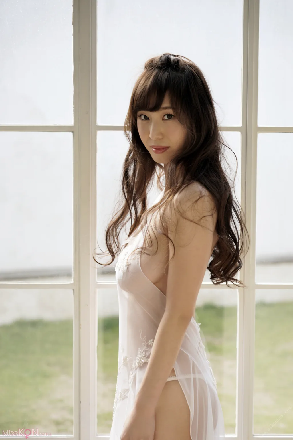 [JP] Misumi Shiochi (塩地美澄): 美女アナの昼下がり (68 photos) 
