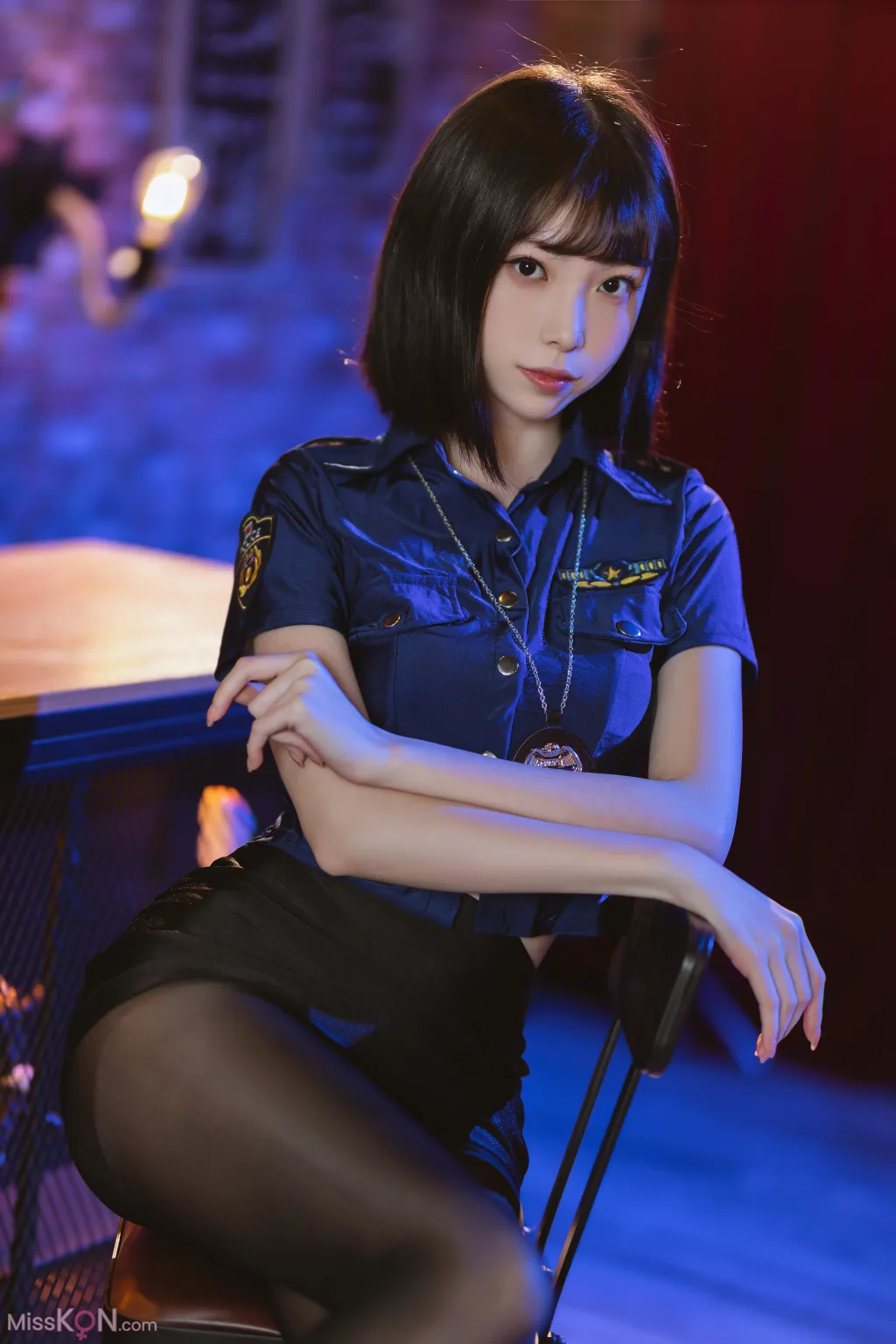 Coser@许岚LAN: 黑丝女警 (60 photos) 