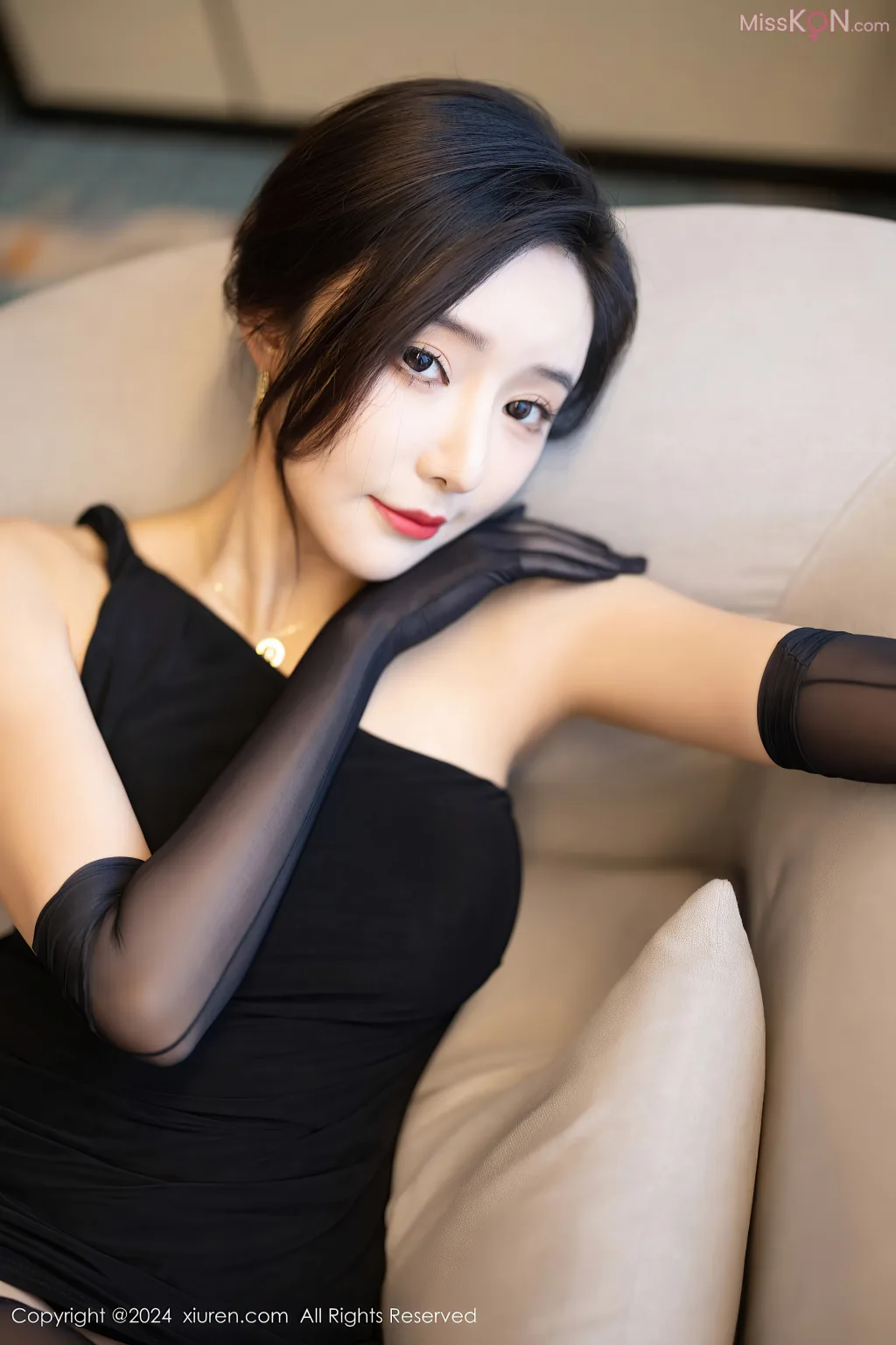 XIUREN No.8186 – 8195 (709 photos) 16 XIUREN No.8186 – 8195 (709 photos) 16