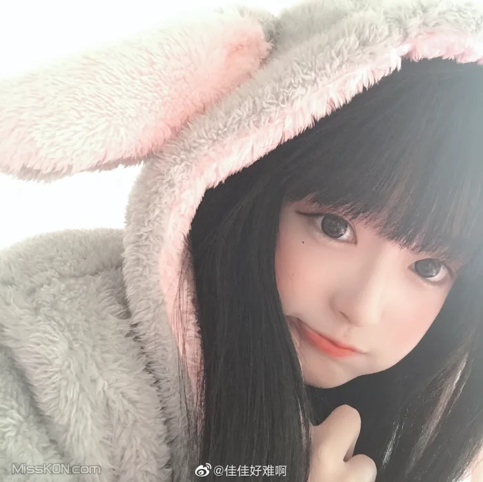 Coser@佳佳好难啊: 微博36部合集 (614 photos) 12 Coser@佳佳好难啊: 微博36部合集 (614 photos) 12