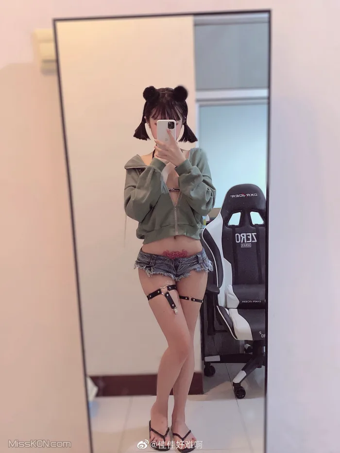 Coser@佳佳好难啊: 微博36部合集 (614 photos) 7 Coser@佳佳好难啊: 微博36部合集 (614 photos) 7