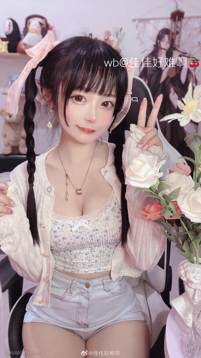 Coser@佳佳好难啊: 微博36部合集 (614 photos) 1 Coser@佳佳好难啊: 微博36部合集 (614 photos) 1