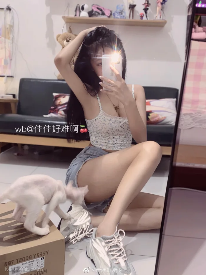 Coser@佳佳好难啊: 微博36部合集 (614 photos) 19 Coser@佳佳好难啊: 微博36部合集 (614 photos) 19