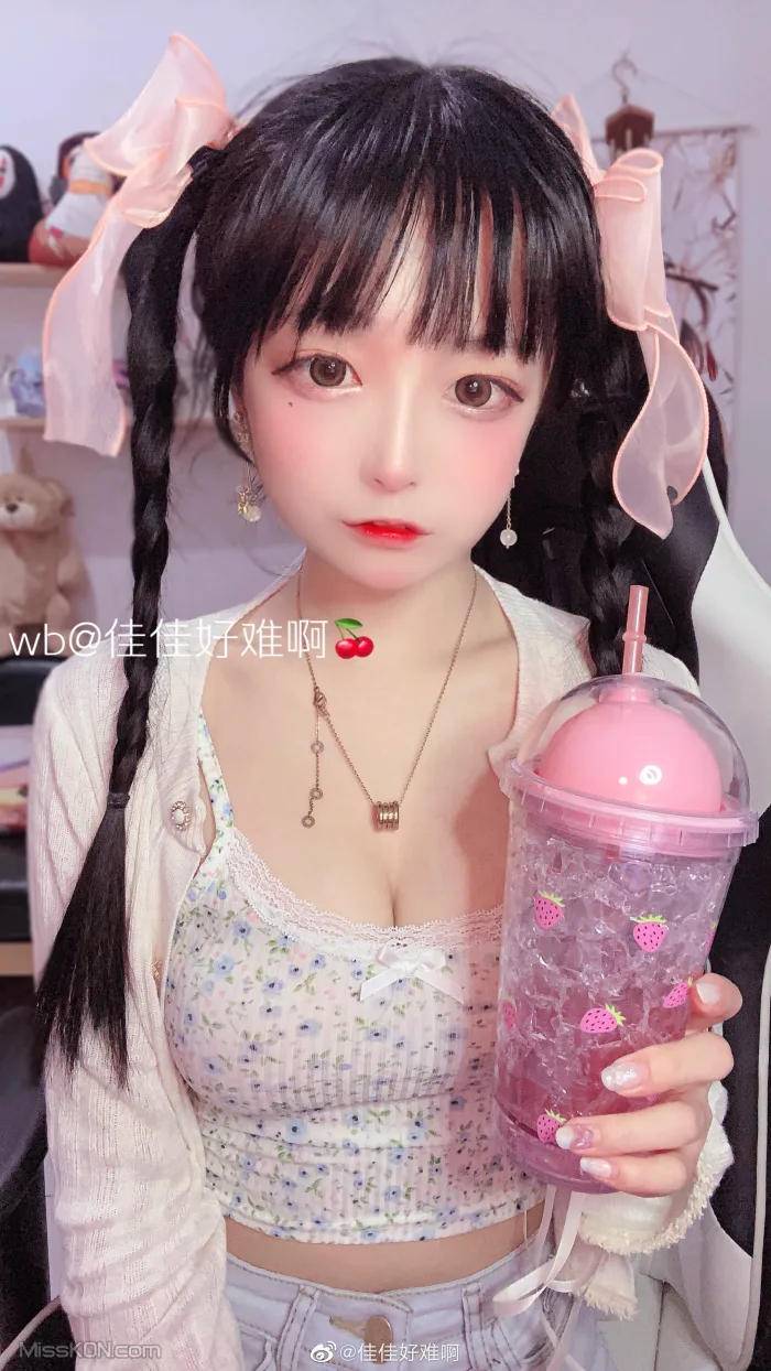 Coser@佳佳好难啊: 微博36部合集 (614 photos) 4 Coser@佳佳好难啊: 微博36部合集 (614 photos) 4