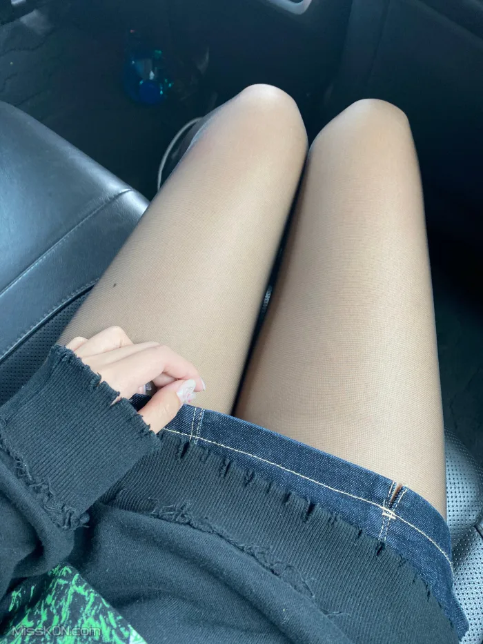Coser@佳佳好难啊: 微博36部合集 (614 photos) 11 Coser@佳佳好难啊: 微博36部合集 (614 photos) 11