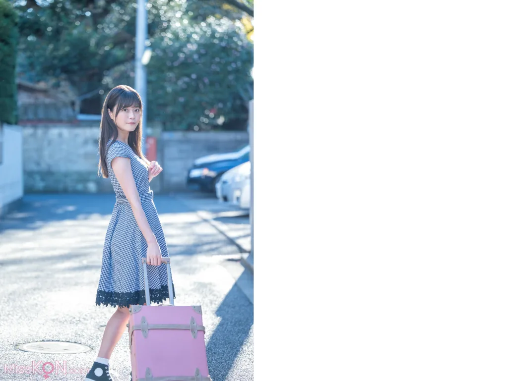 [JP] Kanade Kanon (奏音かのん): 初めは少しだけ優しく (59 photos) 