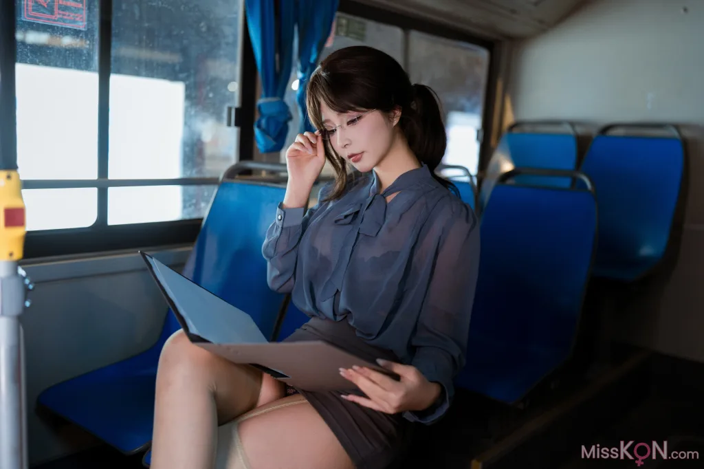 Coser@yuuhui玉汇: 夜班族 (148 photos ) 12 Coser@yuuhui玉汇: 夜班族 (148 photos ) 12