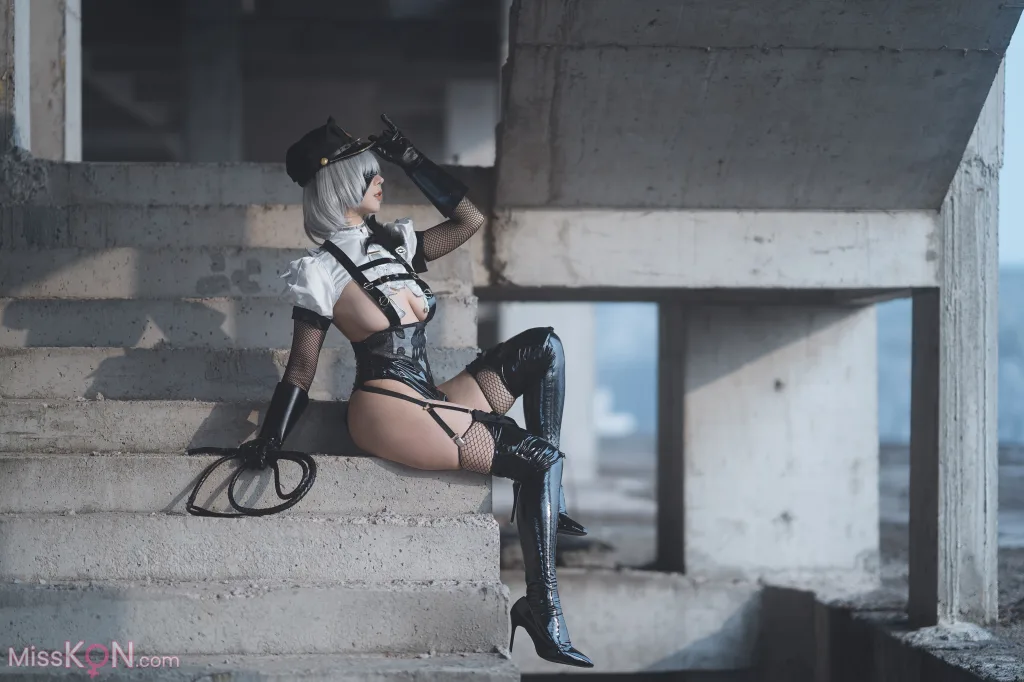 Coser@云溪溪 (Yunx1x1) & 奶桃: 2B本 YoRHa No.2 Type B 上 (172 photos) 9 Coser@云溪溪 (Yunx1x1) & 奶桃: 2B本 YoRHa No.2 Type B 上 (172 photos) 9