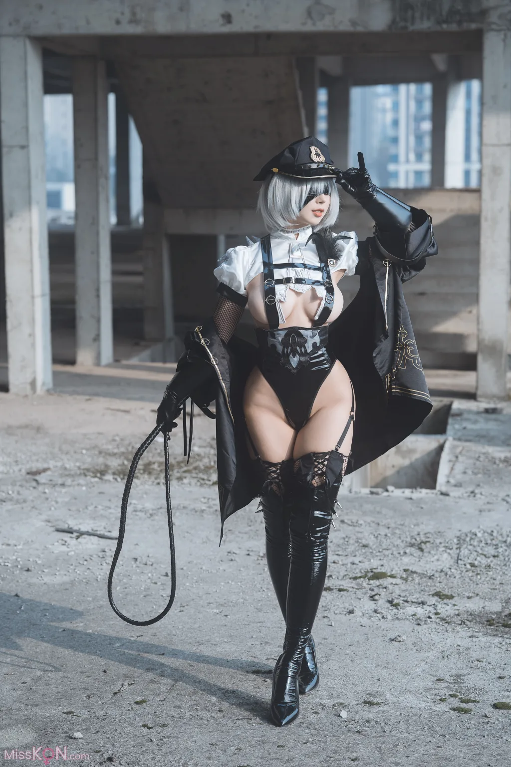 Coser@云溪溪 (Yunx1x1) & 奶桃: 2B本 YoRHa No.2 Type B 上 (172 photos) 15 Coser@云溪溪 (Yunx1x1) & 奶桃: 2B本 YoRHa No.2 Type B 上 (172 photos) 15